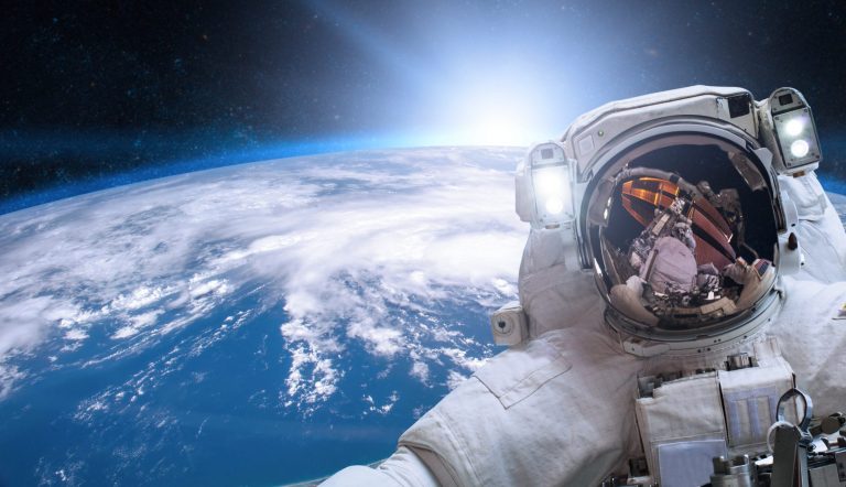 Von der Erde ins All: Begleite Astronaut Matthias Maurer zur ISS