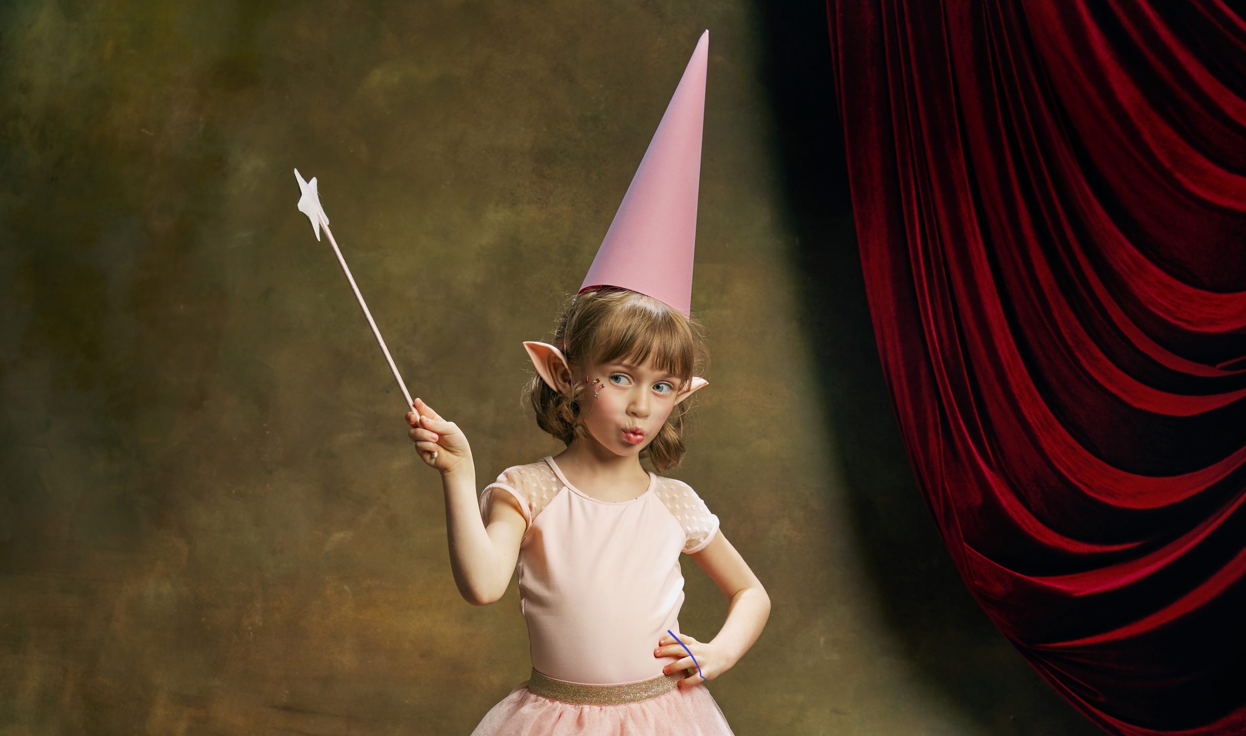 Verwunschen: von Zauberwesen, Wunderwelten und der Macht der Fantasie